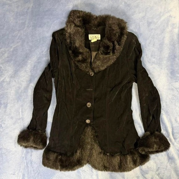 The Unbranded Brand Jackets & Blazers - Vintage Anna Black faux fur trim jacket women size m